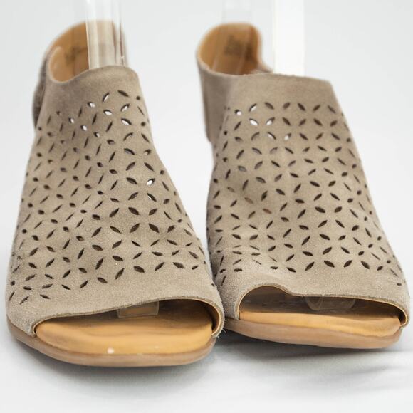 Korks Tan Suede Cayleigh Ankle Block Heel Sandals Shoe Size 7 - Picture 3 of 12